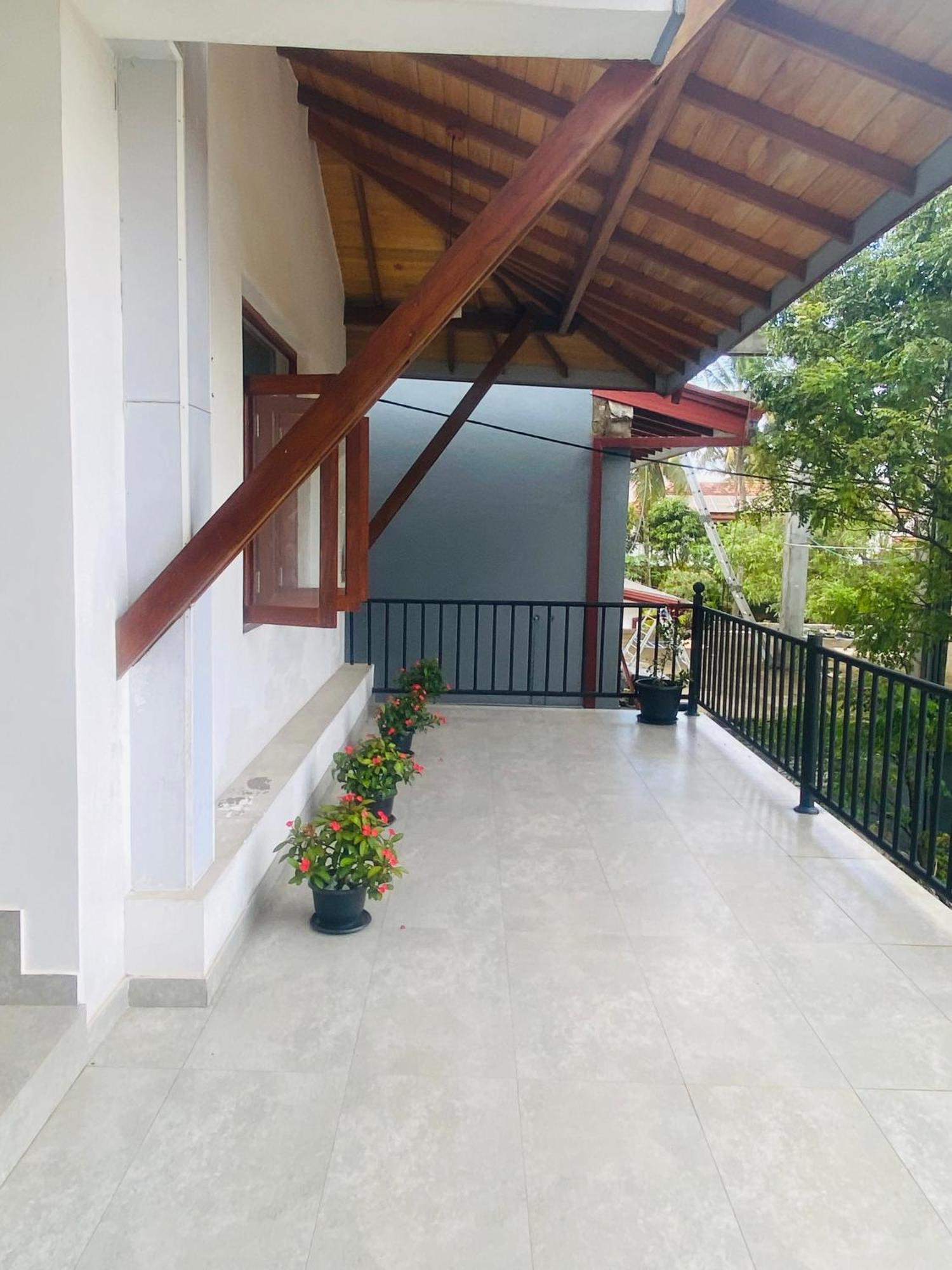 Villa Riverside Aluthgama Exterior photo